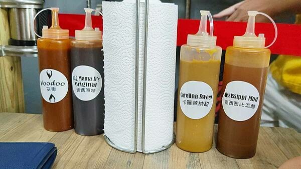 Bogart's Smokehouse Taipei (美式木柴烤肉屋)｜還沒有開店大排長龍！爆人氣的道地美式烤肉店