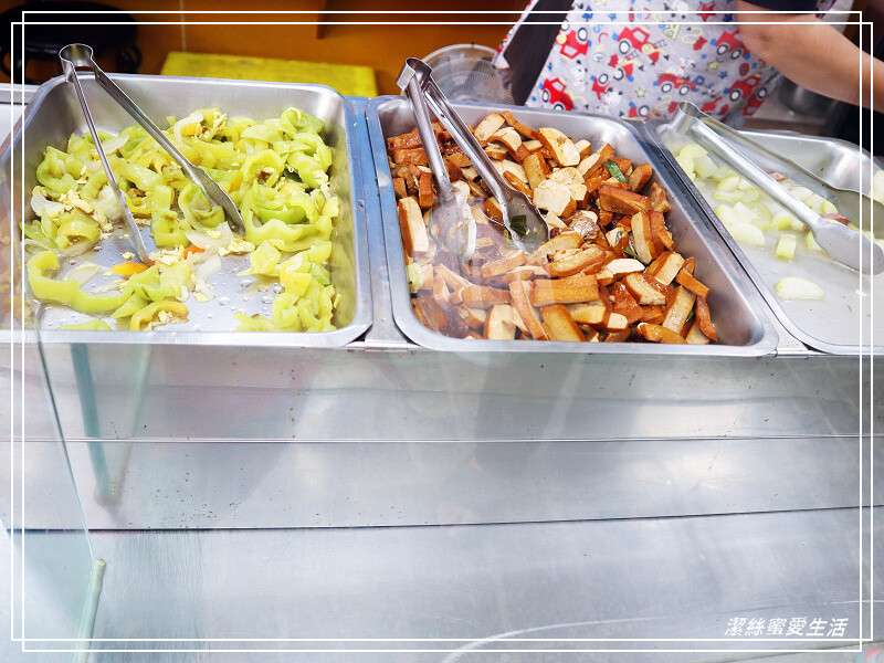 皇佳燒臘便當-桃園八德/清爽不油肉大塊!新鮮實惠好飽足美味便當