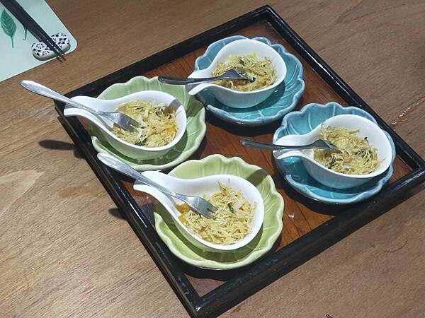 桃園大溪春草舒願健康蔬食~讓人驚艷的無菜單料理~近月眉古道~