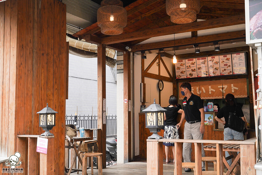 北高雄日式便當 紅蕃茄日式便當專賣店，澎派爽口多樣式餐盒、商務便當、左營便當推薦 - 跟著尼力吃喝玩樂＆親子生活