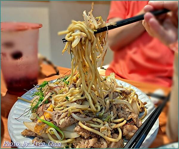 《桃園早午餐》傳統鐵板燒結合創新的早午餐『桃司廚-鐵板燒早午