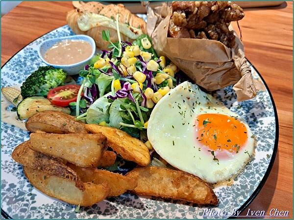 《桃園早午餐》傳統鐵板燒結合創新的早午餐『桃司廚-鐵板燒早午