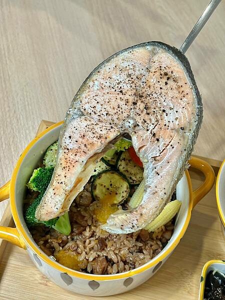 (新莊美食)阿楠食堂炊飯/涼麵~傳承阿嬤家族好手藝!台北少見