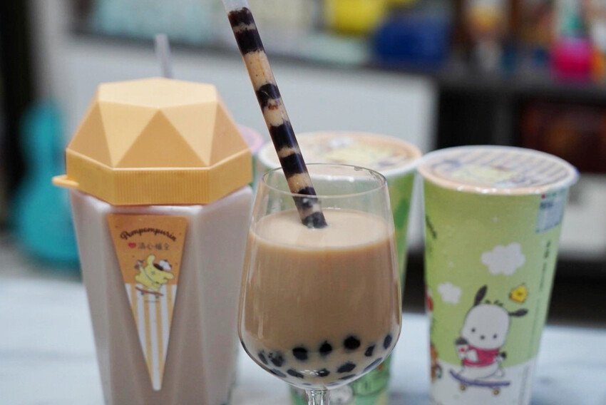 超萌三麗鷗登場!9款免費杯快收集,浮雕恰好瓶只要38元~還有6款超限量聯名商品