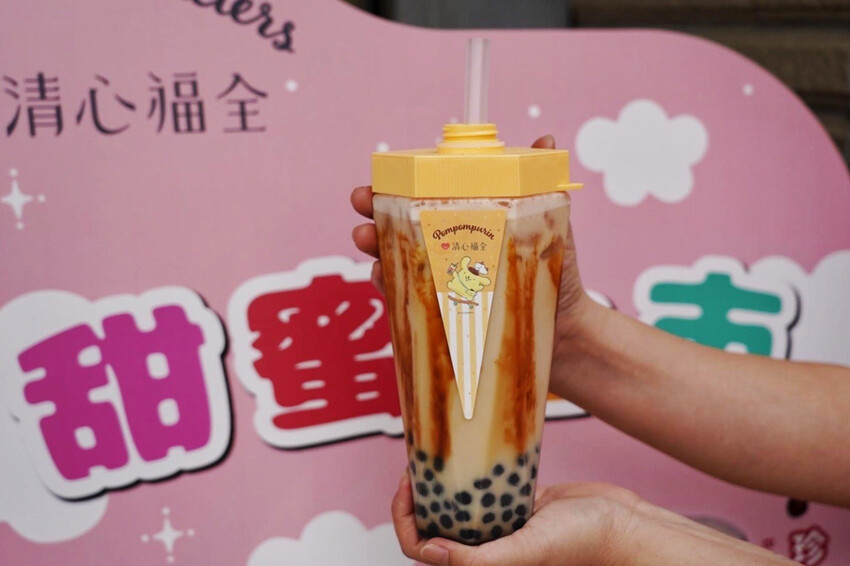 超萌三麗鷗登場!9款免費杯快收集,浮雕恰好瓶只要38元~還有6款超限量聯名商品