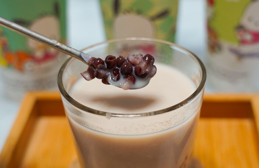 超萌三麗鷗登場!9款免費杯快收集,浮雕恰好瓶只要38元~還有6款超限量聯名商品