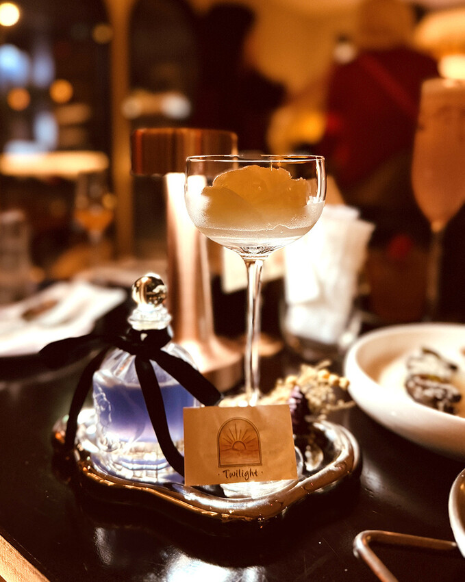 [台北-大安] 信義安和站彷彿置身於歐洲的Twilight餐