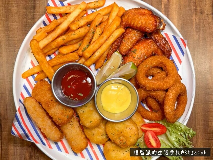 2023 最新 台北美式餐廳推薦》林斯漢堡(Lin’s Burger)信義店 一間主打美式漢堡、義大利麵、早午餐的台北聚餐餐廳推薦 - 理智派的生活手札