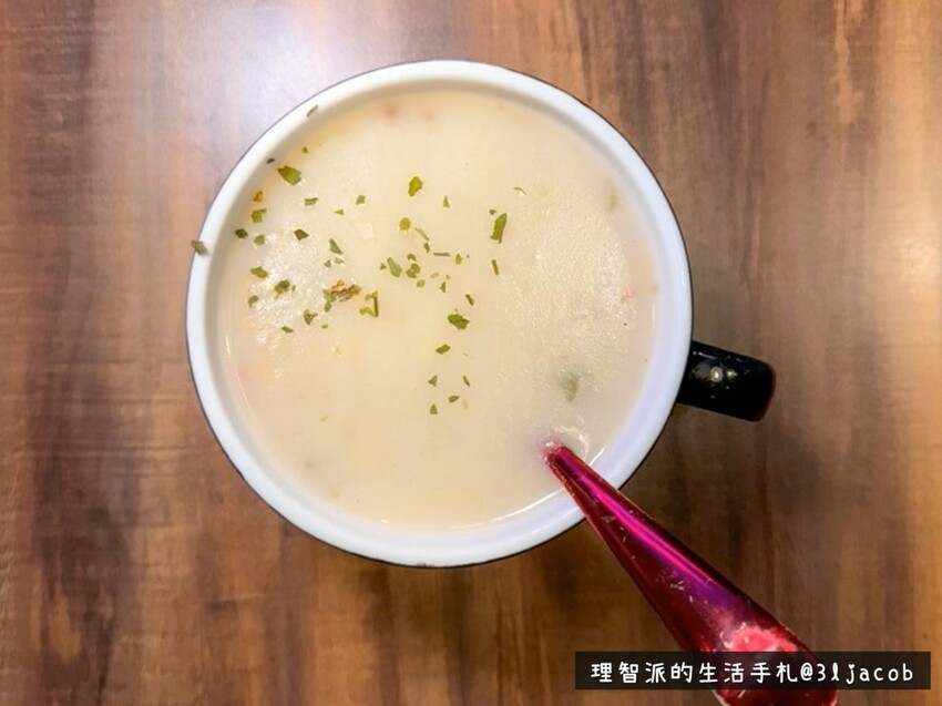 2023 最新 台北美式餐廳推薦》林斯漢堡(Lin’s Burger)信義店 一間主打美式漢堡、義大利麵、早午餐的台北聚餐餐廳推薦 - 理智派的生活手札
