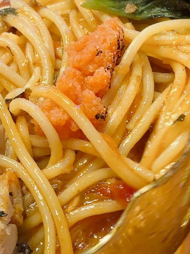 台北信義區美食推薦！林斯漢堡不只美式漢堡必吃，經典豬腳與早午餐拼盤。