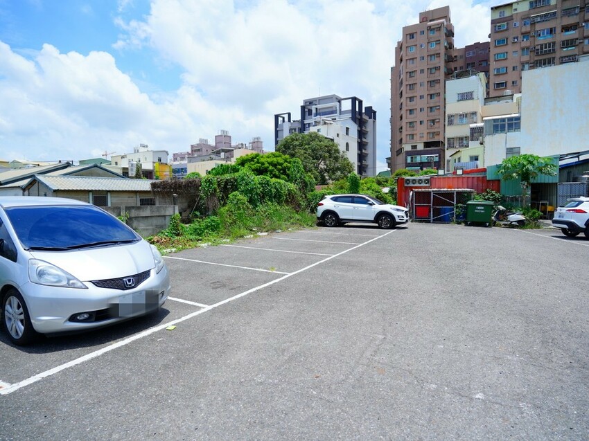 台南市善化區LA 墨川四川樟茶烤鴨 樟茶烤鴨必吃！台南烤鴨餐廳TOP首選｜2025台南聚餐推薦