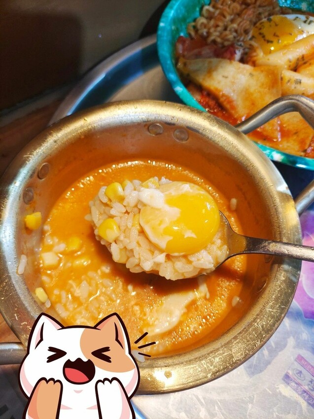 台南平價韓式小吃│韓湘辣炒年糕│銅板價50元起司湯飯│一個人