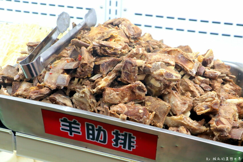 台中羊肉爐吃到飽，當月壽星只要500元，超過60種食材隨你吃，羊肋排、羊大骨、羊腳筋超驚艷