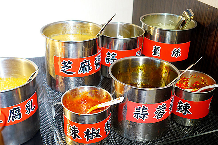 /tmp/phpCHzmuu /tmp/phpCHzmuu