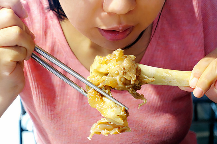 /tmp/php7GE90R /tmp/php7GE90R