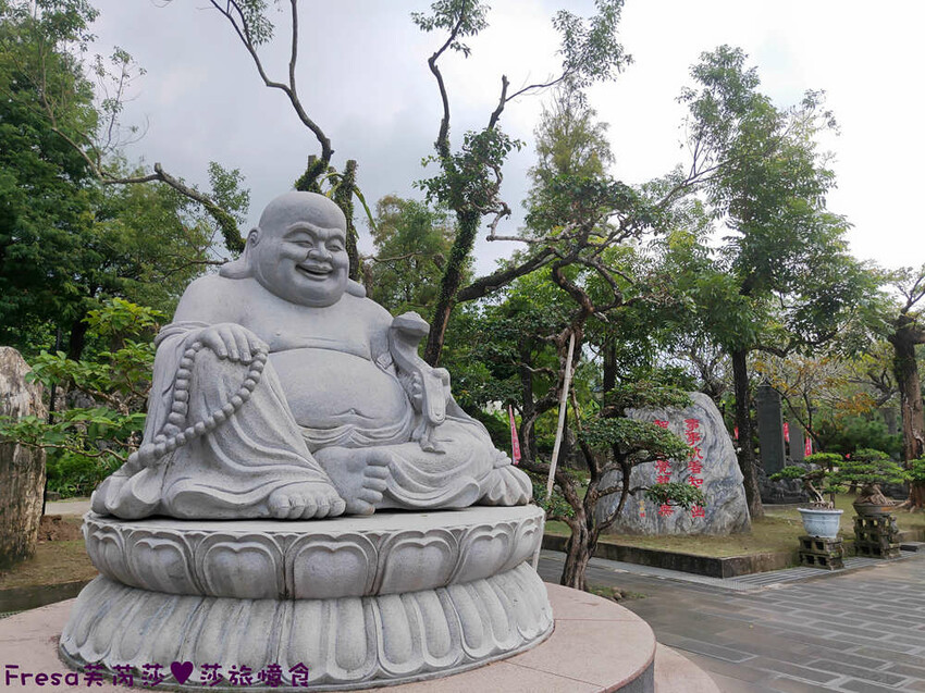 楠西景點│沁涼芒果冰咖啡「行動城堡二館－幸福芒果冰」豐盛水果餐「果農之家」國宴果乾伴手禮「玉井之門」