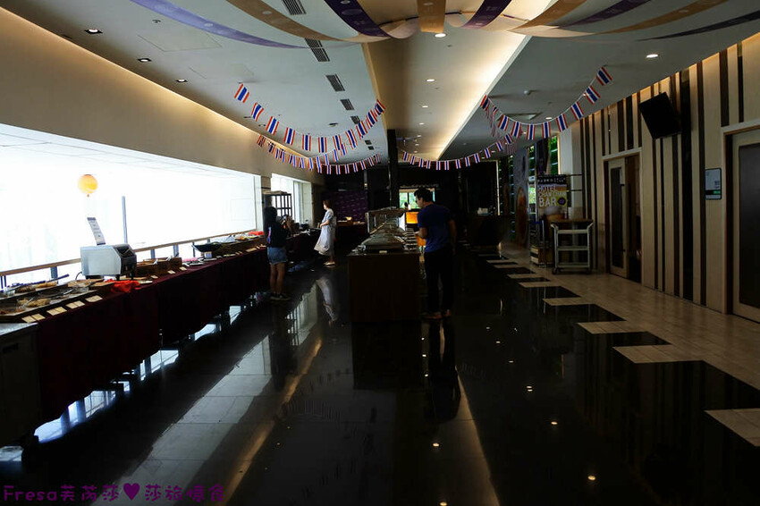 楠西景點│沁涼芒果冰咖啡「行動城堡二館－幸福芒果冰」豐盛水果餐「果農之家」國宴果乾伴手禮「玉井之門」