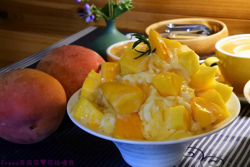 楠西景點│沁涼芒果冰咖啡「行動城堡二館－幸福芒果冰」豐盛水果餐「果農之家」國宴果乾伴手禮「玉井之門」