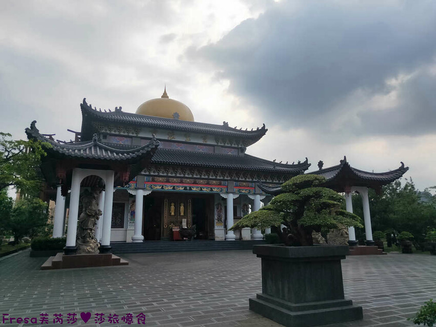 楠西景點│沁涼芒果冰咖啡「行動城堡二館－幸福芒果冰」豐盛水果餐「果農之家」國宴果乾伴手禮「玉井之門」