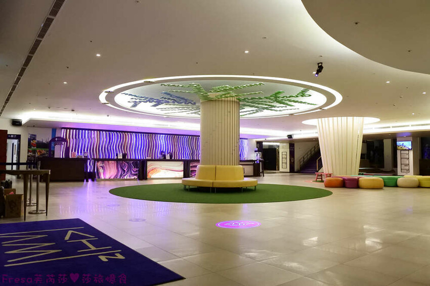 楠西景點│沁涼芒果冰咖啡「行動城堡二館－幸福芒果冰」豐盛水果餐「果農之家」國宴果乾伴手禮「玉井之門」