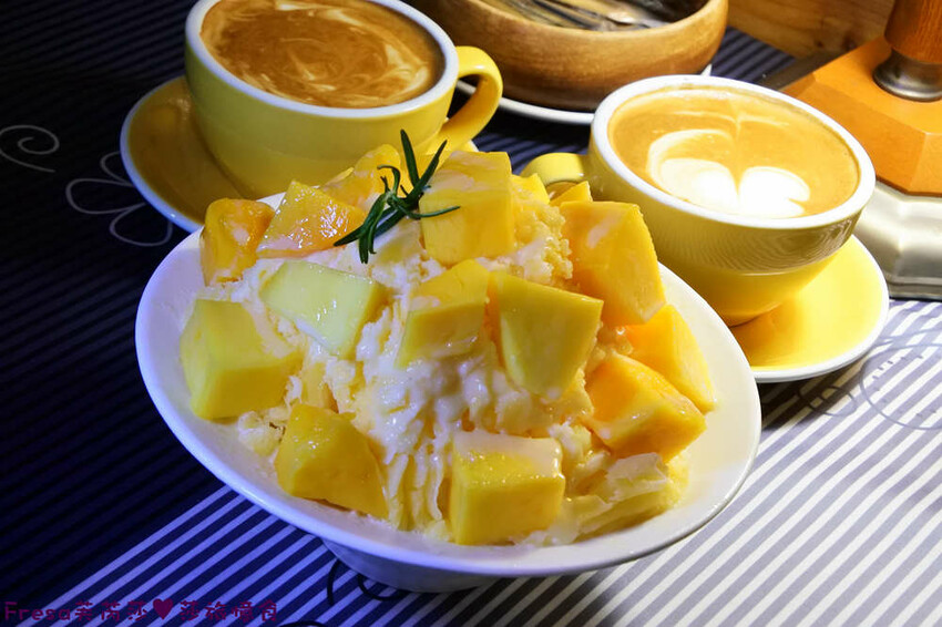 楠西景點│沁涼芒果冰咖啡「行動城堡二館－幸福芒果冰」豐盛水果餐「果農之家」國宴果乾伴手禮「玉井之門」