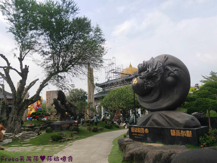 楠西景點│沁涼芒果冰咖啡「行動城堡二館－幸福芒果冰」豐盛水果餐「果農之家」國宴果乾伴手禮「玉井之門」