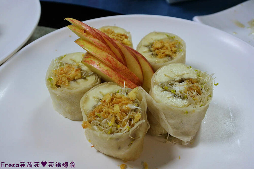 楠西景點│沁涼芒果冰咖啡「行動城堡二館－幸福芒果冰」豐盛水果餐「果農之家」國宴果乾伴手禮「玉井之門」