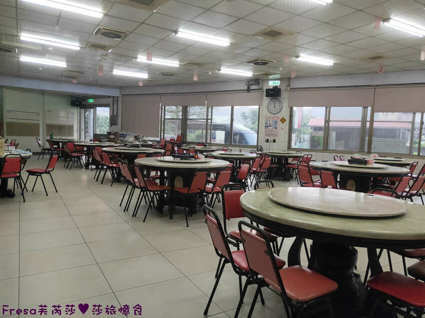 楠西景點│沁涼芒果冰咖啡「行動城堡二館－幸福芒果冰」豐盛水果餐「果農之家」國宴果乾伴手禮「玉井之門」