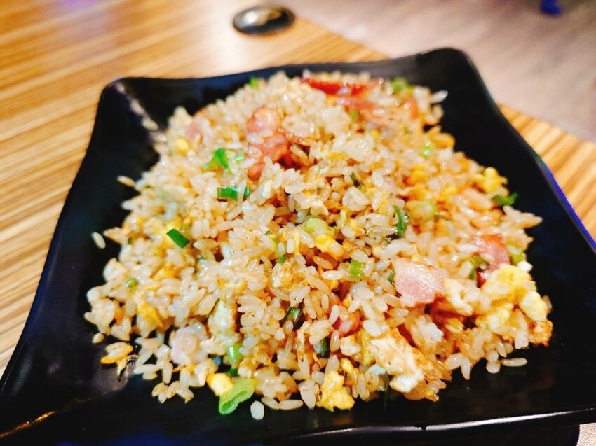 新北市蘆洲區[蘆洲燒烤推薦]新鮮現撈泰國蝦！蘆洲MK串燒居酒屋