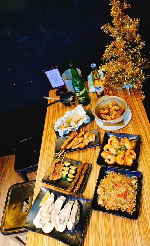 新北市蘆洲區[蘆洲燒烤推薦]新鮮現撈泰國蝦！蘆洲MK串燒居酒屋