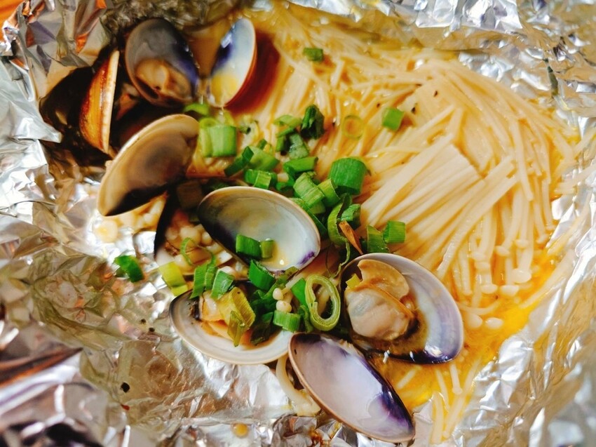 新北市蘆洲區[蘆洲燒烤推薦]新鮮現撈泰國蝦！蘆洲MK串燒居酒屋