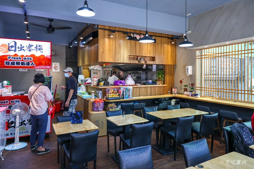 請筆記，超好吃又好看的雞腿飯只要100元超推薦！手工餛飩也很強～