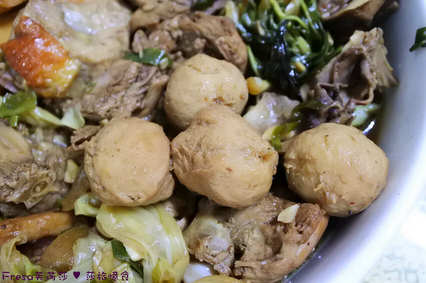 嘉義市東區嘉義烤鴨【蔡氏鴨庒】蘭潭附近美食「一鴨三吃」片鴨醬炒＋薑母鴨！秋冬溫補滿料又暖心│限定外帶│東區美食