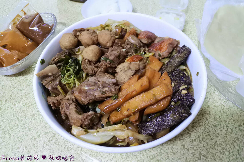 嘉義市東區嘉義烤鴨【蔡氏鴨庒】蘭潭附近美食「一鴨三吃」片鴨醬炒＋薑母鴨！秋冬溫補滿料又暖心│限定外帶│東區美食