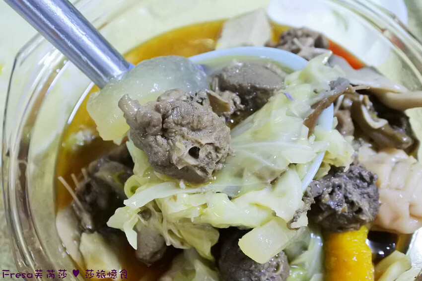 嘉義市東區嘉義烤鴨【蔡氏鴨庒】蘭潭附近美食「一鴨三吃」片鴨醬炒＋薑母鴨！秋冬溫補滿料又暖心│限定外帶│東區美食