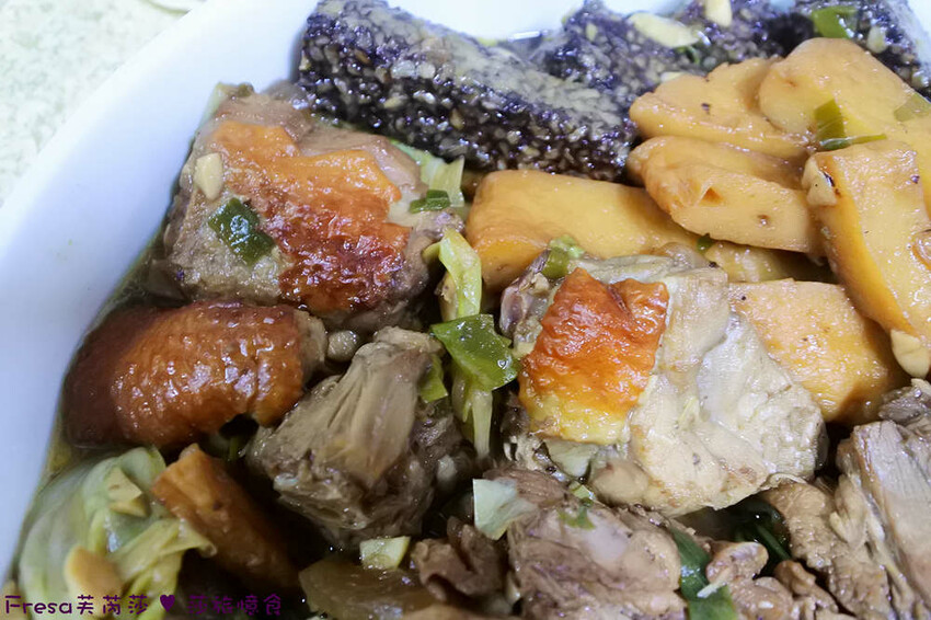 嘉義市東區嘉義烤鴨【蔡氏鴨庒】蘭潭附近美食「一鴨三吃」片鴨醬炒＋薑母鴨！秋冬溫補滿料又暖心│限定外帶│東區美食