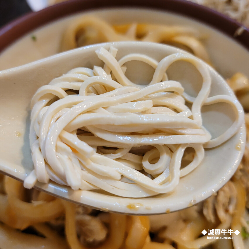 台北車站美食：中正區美食《雲客來山西刀削麵館》台北牛肉麵節 平價牛肉麵