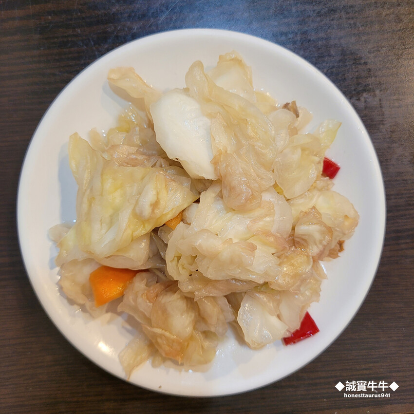 台北車站美食：中正區美食《雲客來山西刀削麵館》台北牛肉麵節 平價牛肉麵