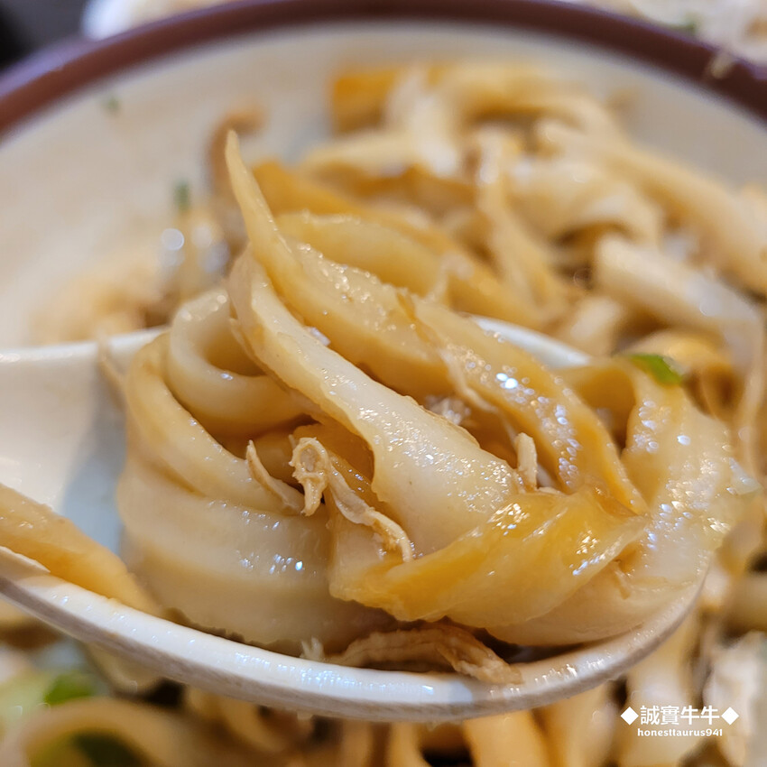 台北車站美食：中正區美食《雲客來山西刀削麵館》台北牛肉麵節 平價牛肉麵