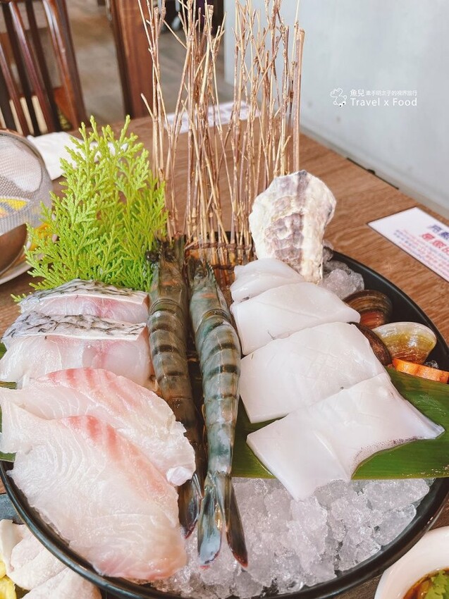 皇上吉祥！主打麻辣鍋養生鍋，湯頭濃郁鮮甜，食材具水準，附兒童遊戲室 ─ 問鼎宮廷火鍋（桃園藝文店） @魚兒 x 牽手明太子的「視」界旅行