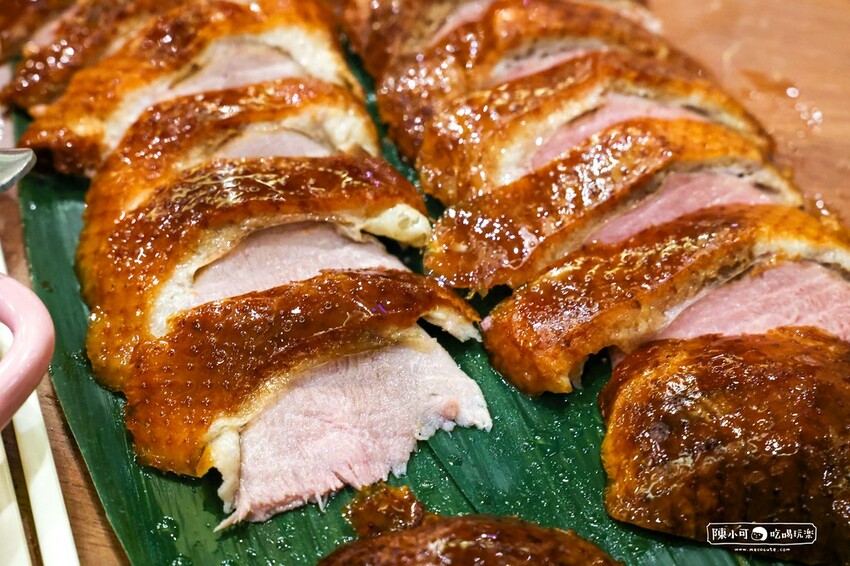 台北市中山區【中山區美食】晶粵軒烤鴨餐廳民權店，台北一鴨三吃推薦！