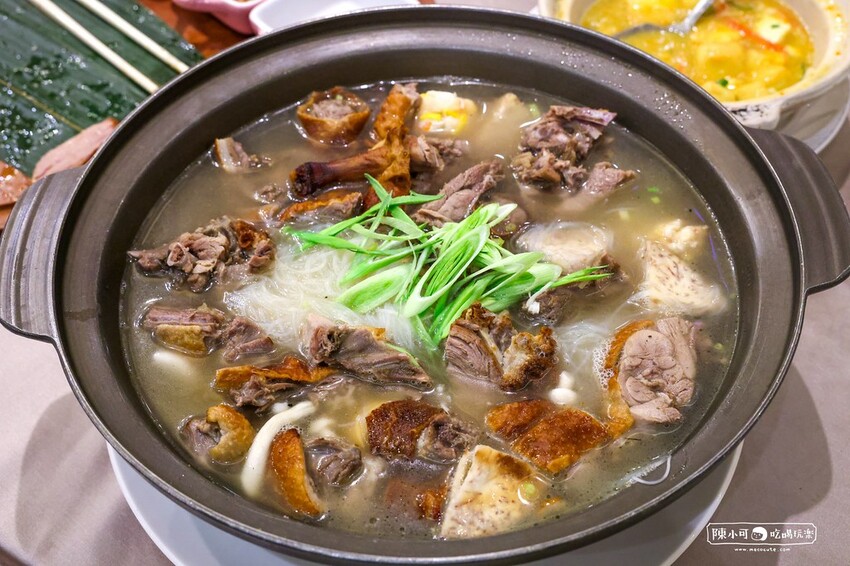 台北市中山區【中山區美食】晶粵軒烤鴨餐廳民權店，台北一鴨三吃推薦！