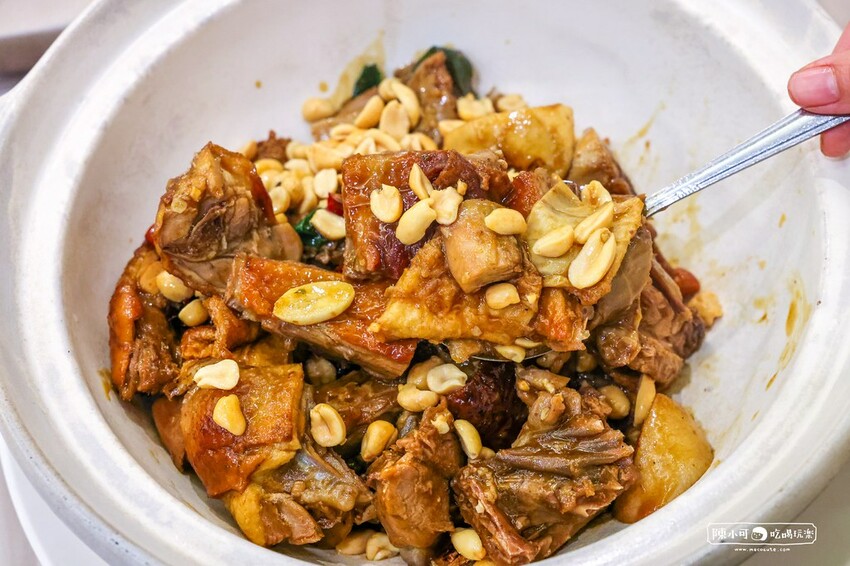 台北市中山區【中山區美食】晶粵軒烤鴨餐廳民權店，台北一鴨三吃推薦！