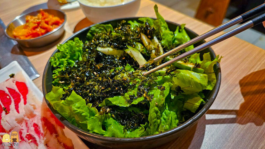 永和個人燒烤推薦!BEER KING全台首創月付399元就能天天啤酒喝到飽!近捷運頂溪站，肉質不差永和宵夜新選擇