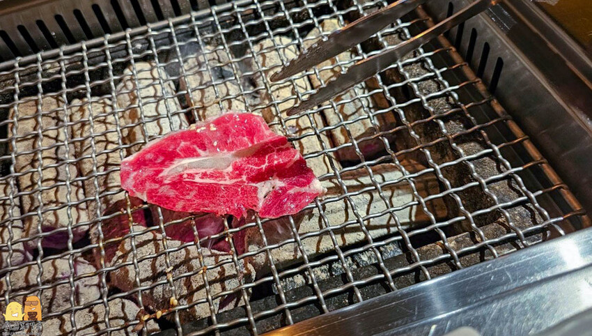 永和個人燒烤推薦!BEER KING全台首創月付399元就能天天啤酒喝到飽!近捷運頂溪站，肉質不差永和宵夜新選擇