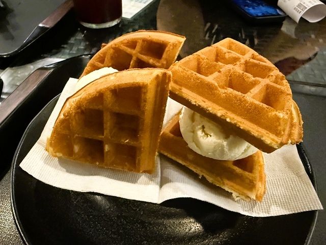 2025在地海味與文青風格的交會,二漁咖啡-鮮魚定食、中興文 2025在地海味與文青風格的交會,二漁咖啡-鮮魚定食、中興文