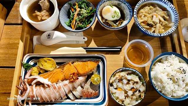 2025在地海味與文青風格的交會,二漁咖啡-鮮魚定食、中興文 2025在地海味與文青風格的交會,二漁咖啡-鮮魚定食、中興文