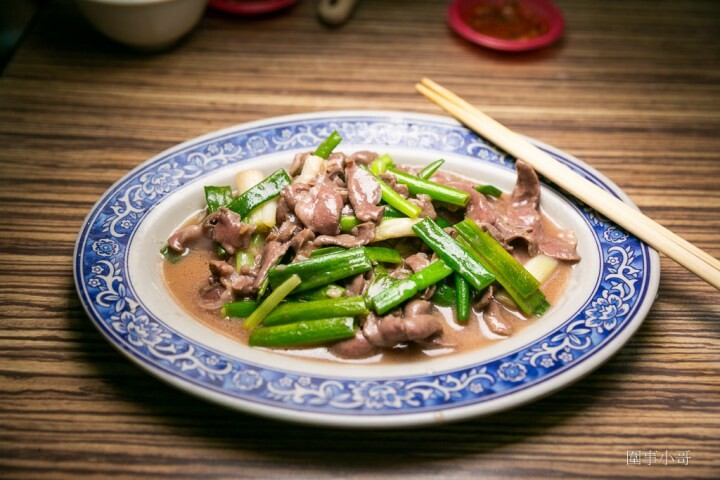 中壢清燉羊肉爐大推薦!這家廣興羊肉爐圍事超愛啊~下午四點半開賣還沒六點都停止外帶了,因為羊肉不夠了啦~ @圍事小哥的幸福相框