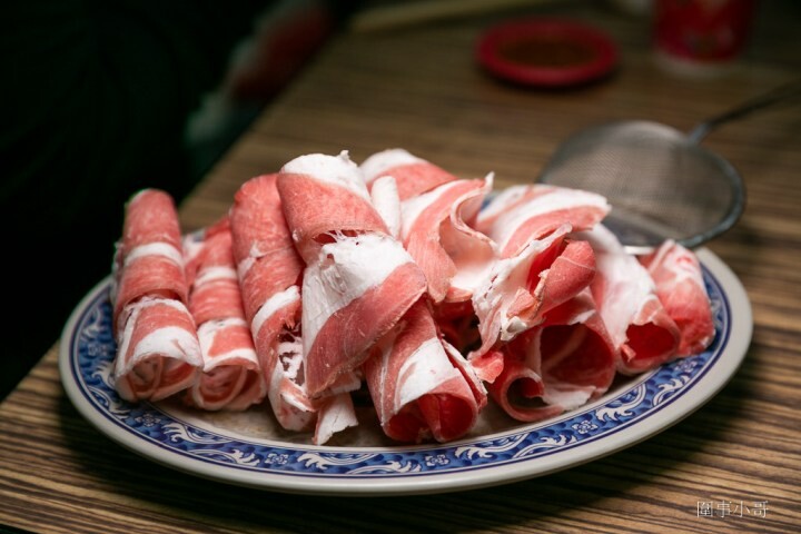 中壢清燉羊肉爐大推薦!這家廣興羊肉爐圍事超愛啊~下午四點半開賣還沒六點都停止外帶了,因為羊肉不夠了啦~ @圍事小哥的幸福相框