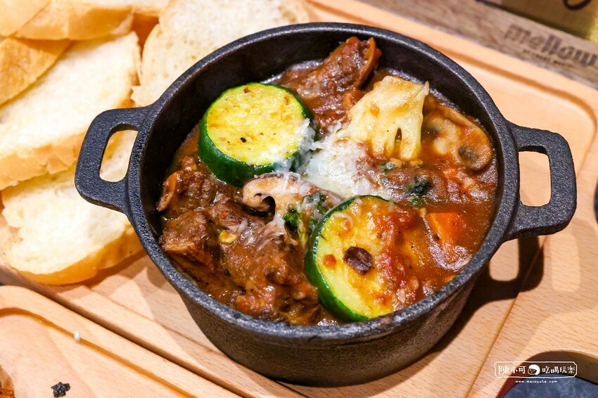 【東區酒吧餐廳】Mellow Bar & Restaurant，台北凌晨餐酒館推薦